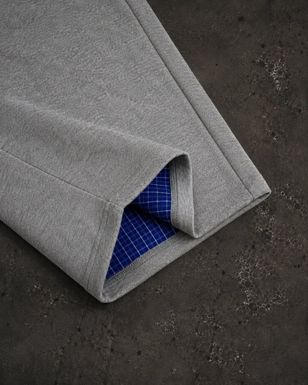 ECLIPSE Plaid-Waist Barrel Joggers – Baggy Streetwear Sweatpants