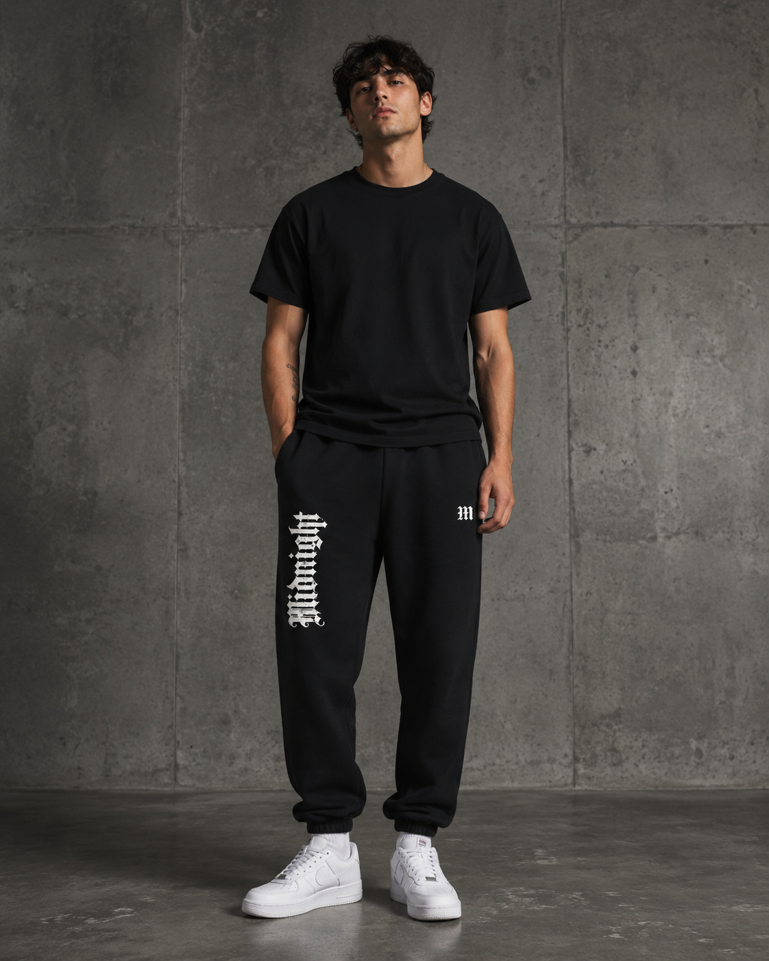 MIDNIGHT Essential Joggers – Relaxed Fit Sweatpants