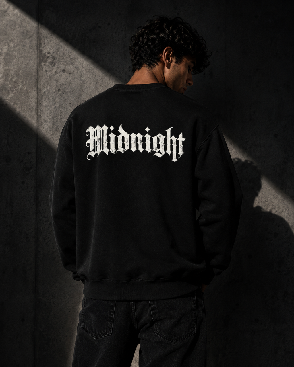MIDNIGHT Heavyweight Sweatshirt – Premium Streetwear Jumper