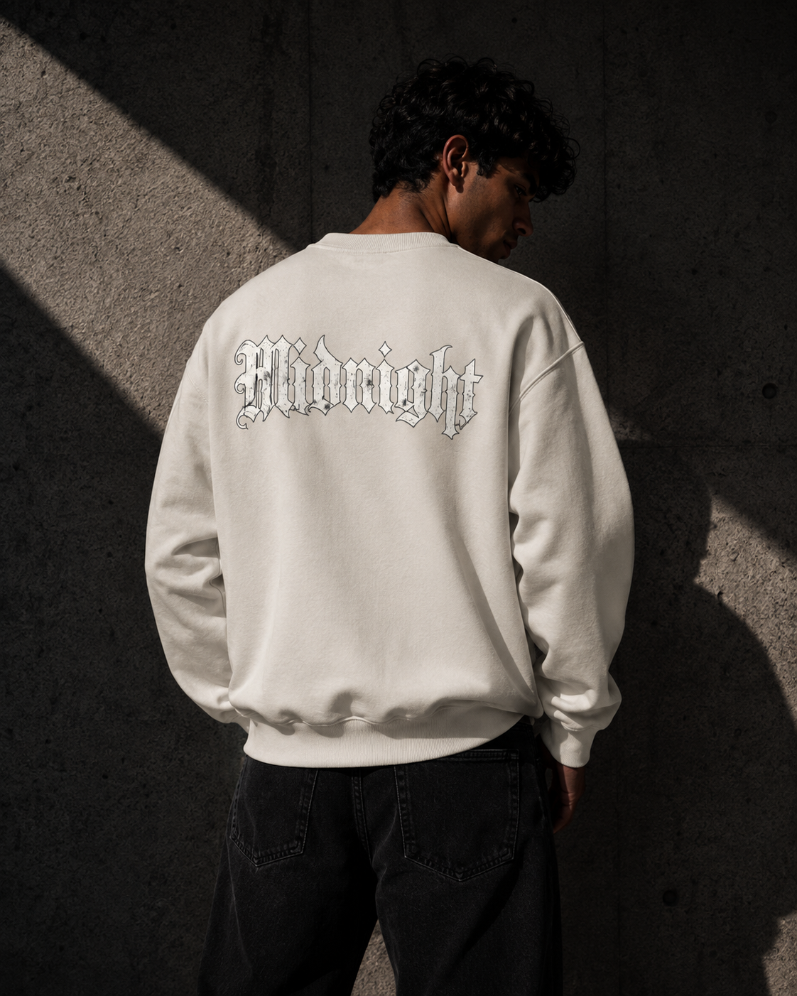MIDNIGHT Heavyweight Sweatshirt – Premium Streetwear Jumper