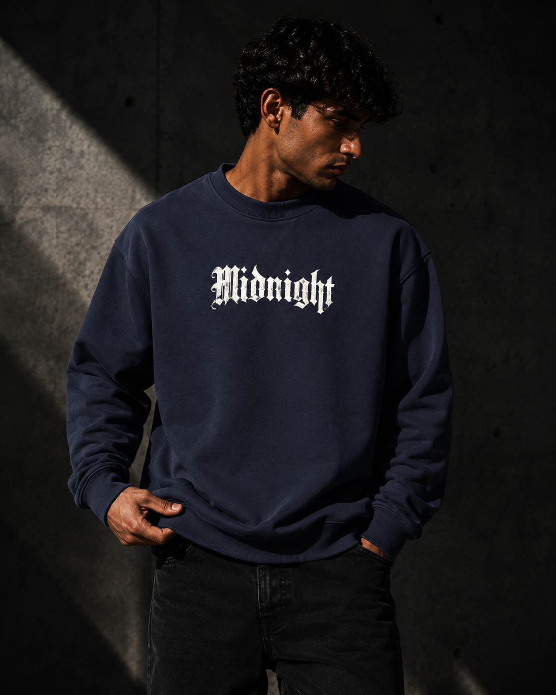 MIDNIGHT Heavyweight Sweatshirt – Premium Streetwear Jumper