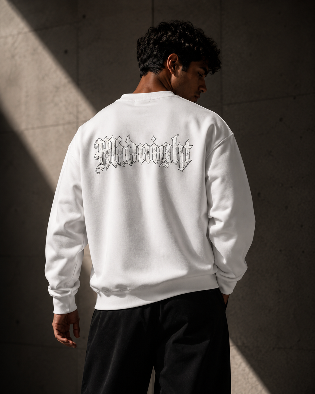 MIDNIGHT Heavyweight Sweatshirt – Premium Streetwear Jumper