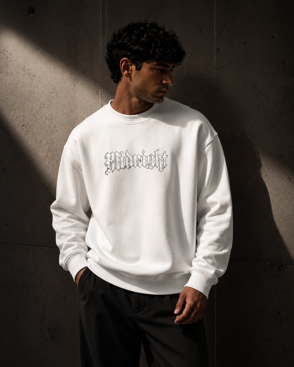 MIDNIGHT Heavyweight Sweatshirt – Premium Streetwear Jumper
