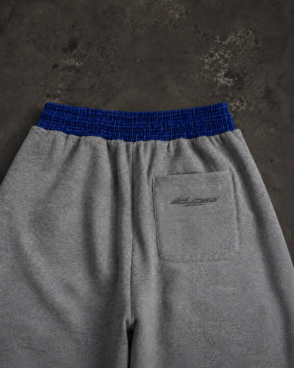 ECLIPSE Plaid-Waist Barrel Joggers – Baggy Streetwear Sweatpants